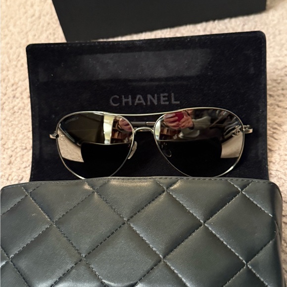 New Authentic Chanel Black gray Pilot Sunglasses $600 4189 T-Q - Picture 5 of 14